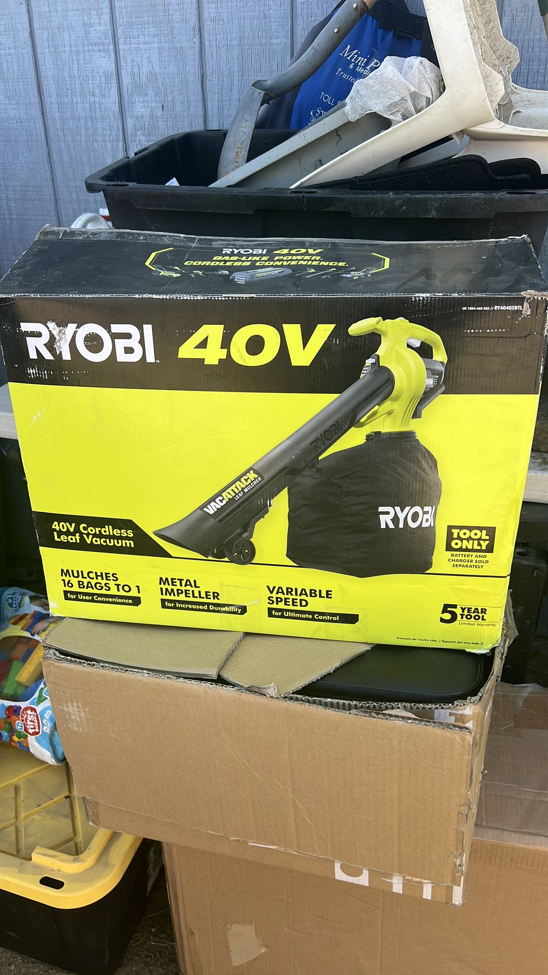 40v ryobi cordless leaf vacuum