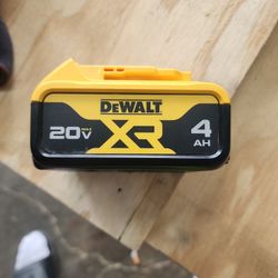Dewalt 4ah Xr Barrety