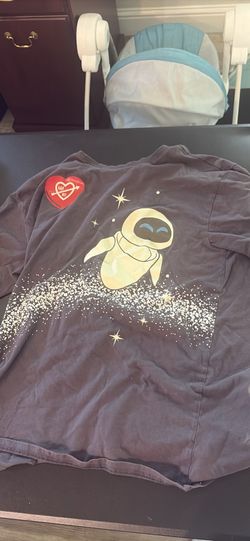 Women’s medium shirt