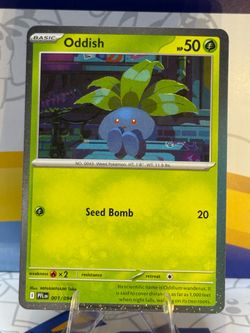 Oddish Cosmos Holo Card 001/094, Mega Evolution Phantasmal Flames