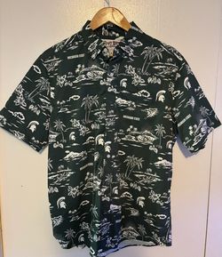 Michigan State Spartans Hawaiian Button-Up Shirt