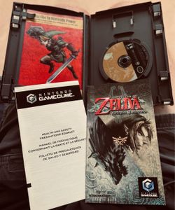 GameCube Zelda & Resident Evil Collection – 7 Games – $800