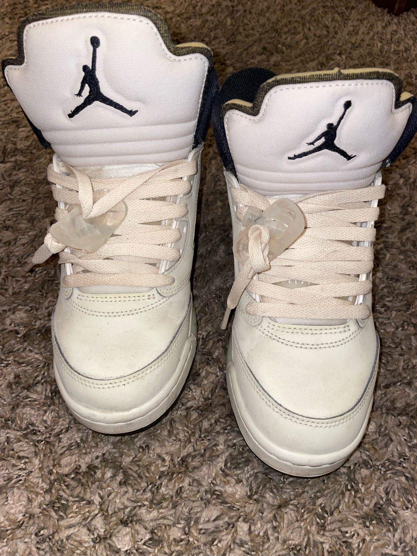 Air Jordan Retro 5 Cream