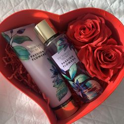Victoria Secret Mothers Day Arrangement