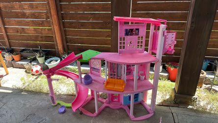 Barbie Dreamhouse with Elevator & Slides