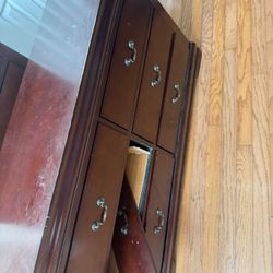 Dressers $75 FOR BOTH 