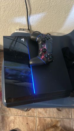 Sony PlayStation 4 Console with Controller