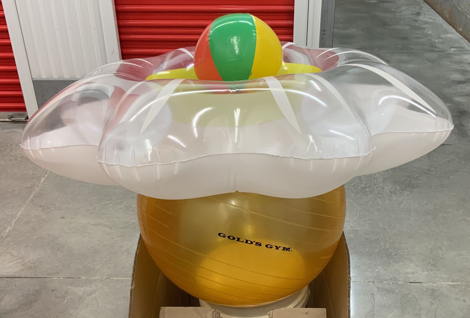 🔥 BLOWUP ITEMS: Small Beach Ball, SunFlower Life Preserver, GOLD's Gym Exercise Ball... $5 Each Item... 🚛MOVING OUT OF STORAGE📦