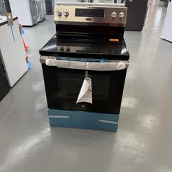 GE GLASS TOP STOVE 