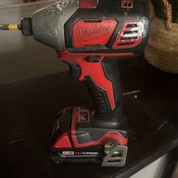 Milwaukee IMPACT Drill With M18 2.0 Battery
