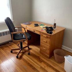 Large Oak Desk 