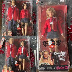 Rebelde Doll