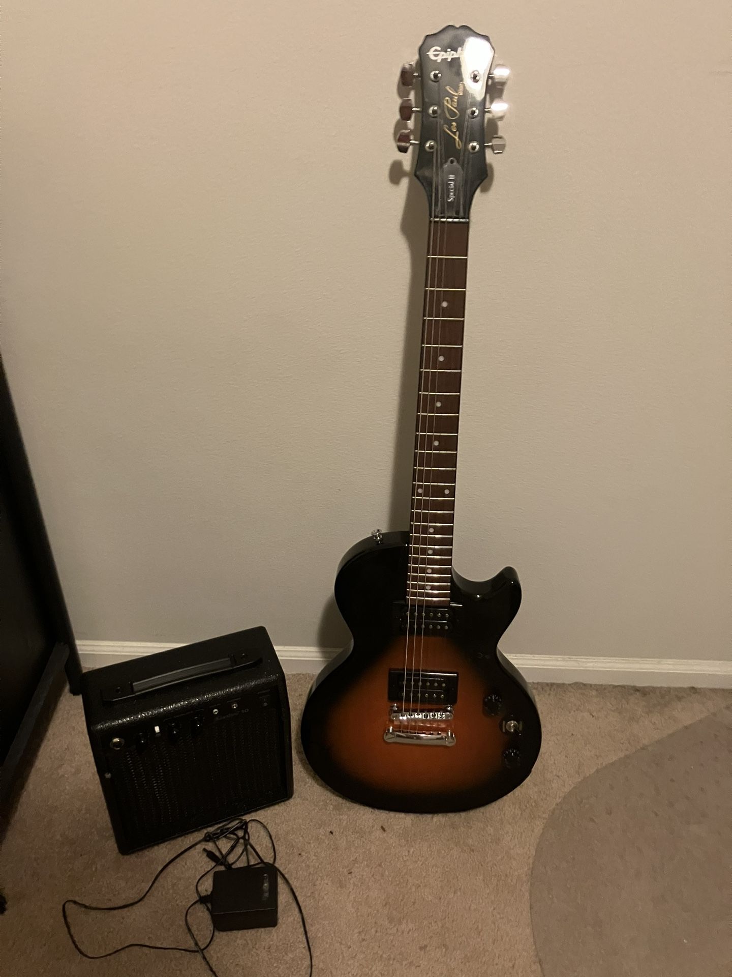 Electric guitar with amp