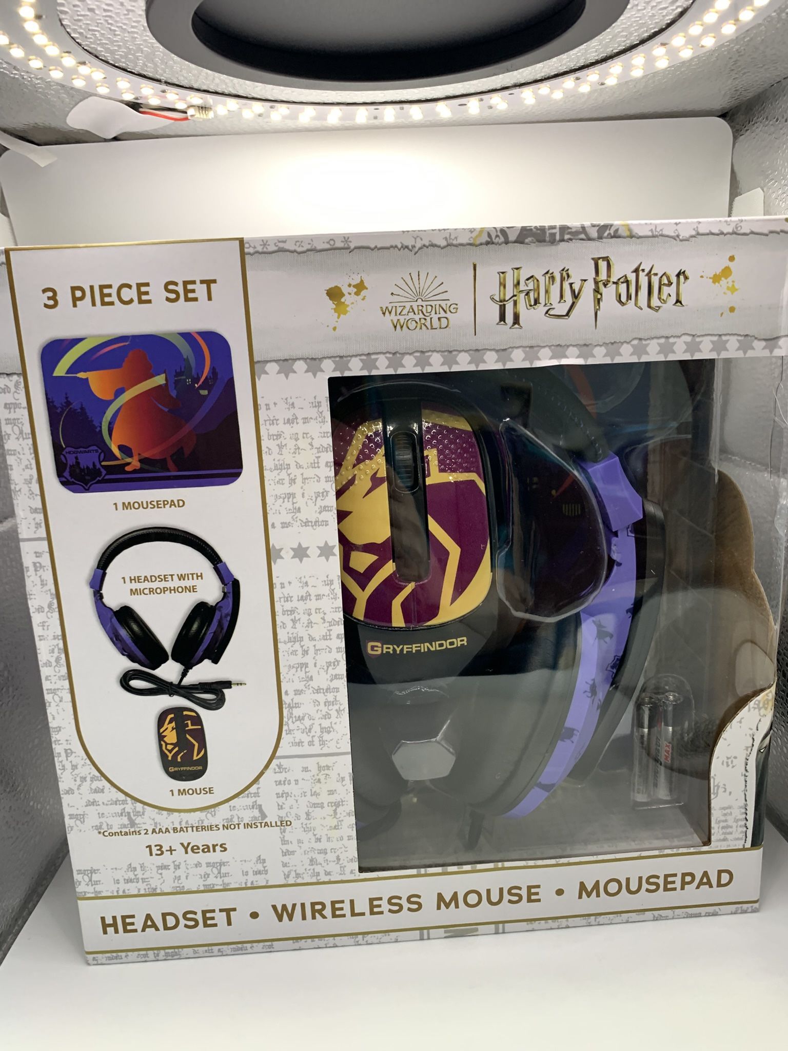 Warner Brothers Harry Potter Headsets with Microphone, Wireless Mouse And mouse Pad