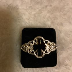 Goldtone Brooch