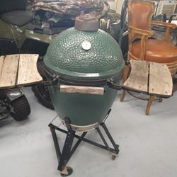 Big Green Egg