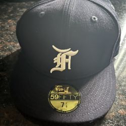 ESSENTIALS FEAR OF GOD HAT
