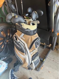 NIKE GOLF CLUB with the GOLF BAG