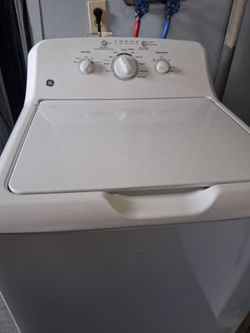 GE washer and dryer set