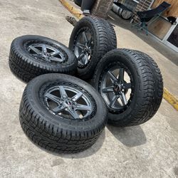 Rines para Chevy Ford gmc yukon tahoe Suburban abalanche Nissan titán Toyota tacoma 6 virlos universales 20x9 