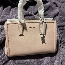 New Michael Kors Bag
