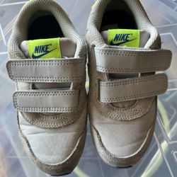 Boys Nike Shoes