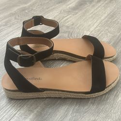Women’s Sandals