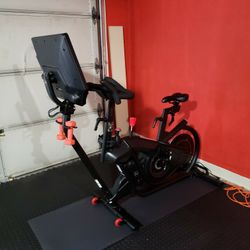 Like New Bowflex Velocore 22 Inch Screen