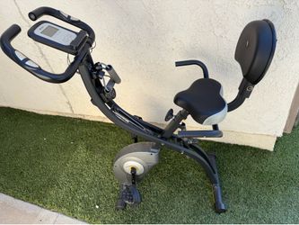 Stationary workout bike