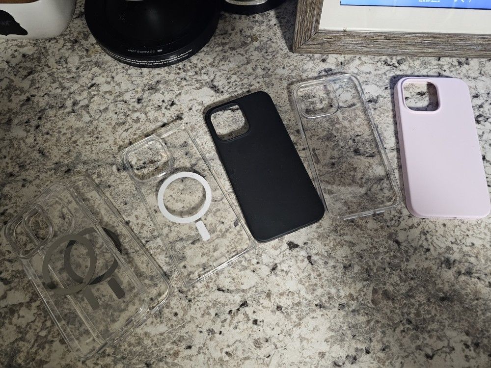 6 Iphone 15 Pro Max Cases(3of Them Magnet Kind)