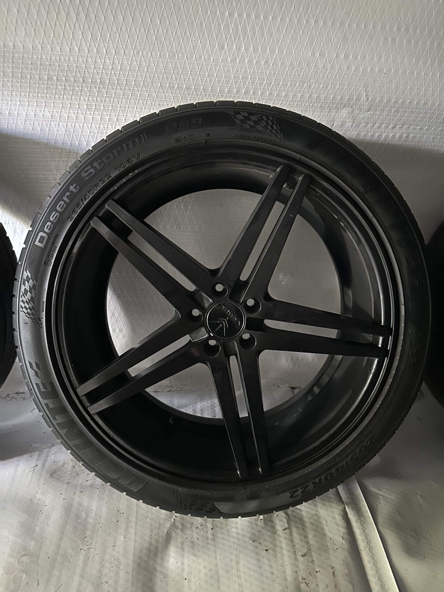Verde Parallax 22-inch Rims