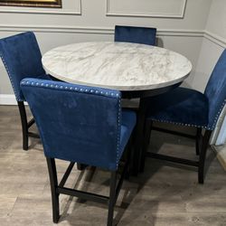 New Dining Table Set. 🚚WE DELIVER🚚