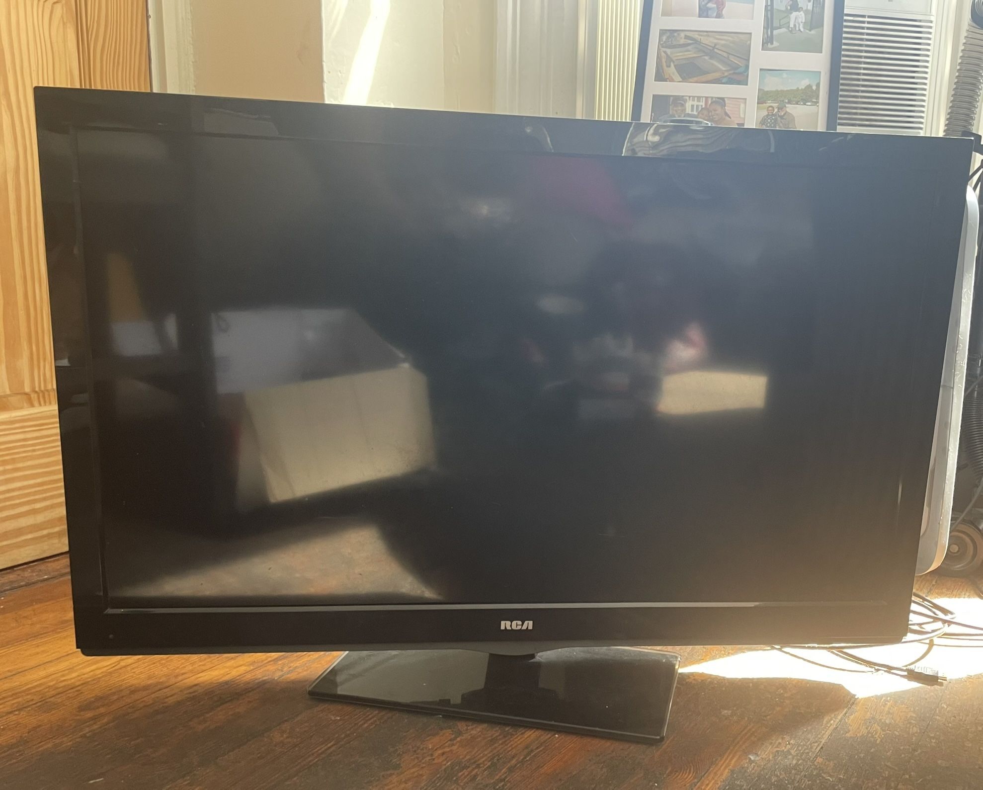 RCA HD TV 