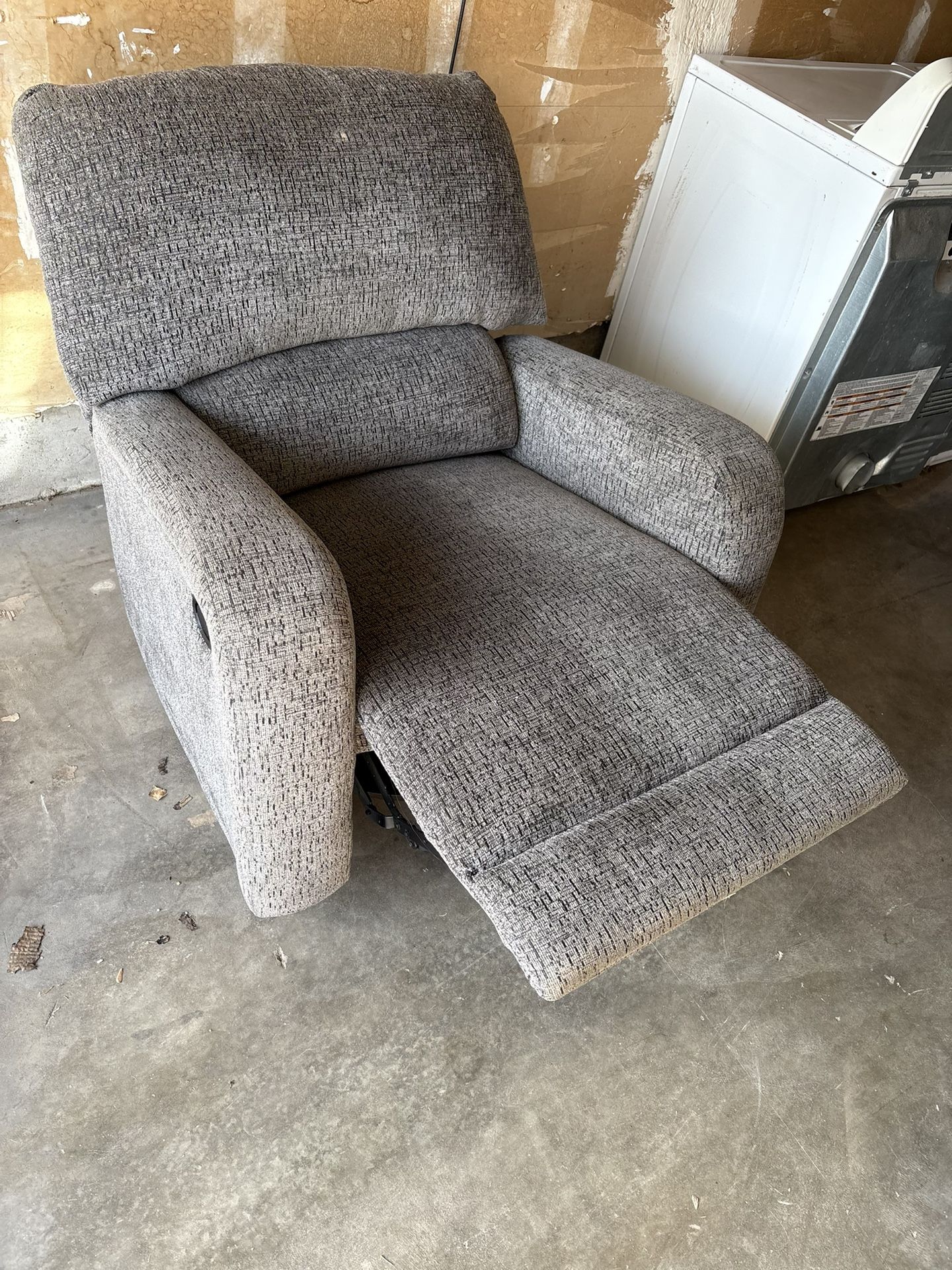 Recliner Good