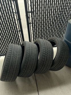 FULL SET OF CONTINENTAL  235/45R18