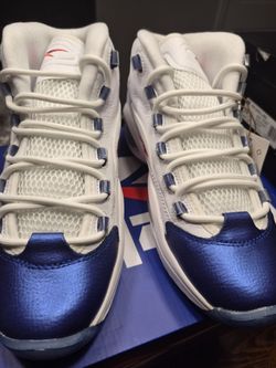 Reebok Question Mid Pearlized blue size 10.5