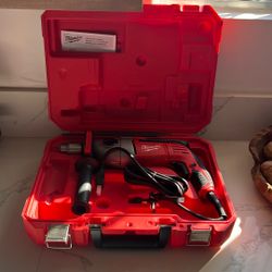 Milwaukee 1/2 Hammer Drill