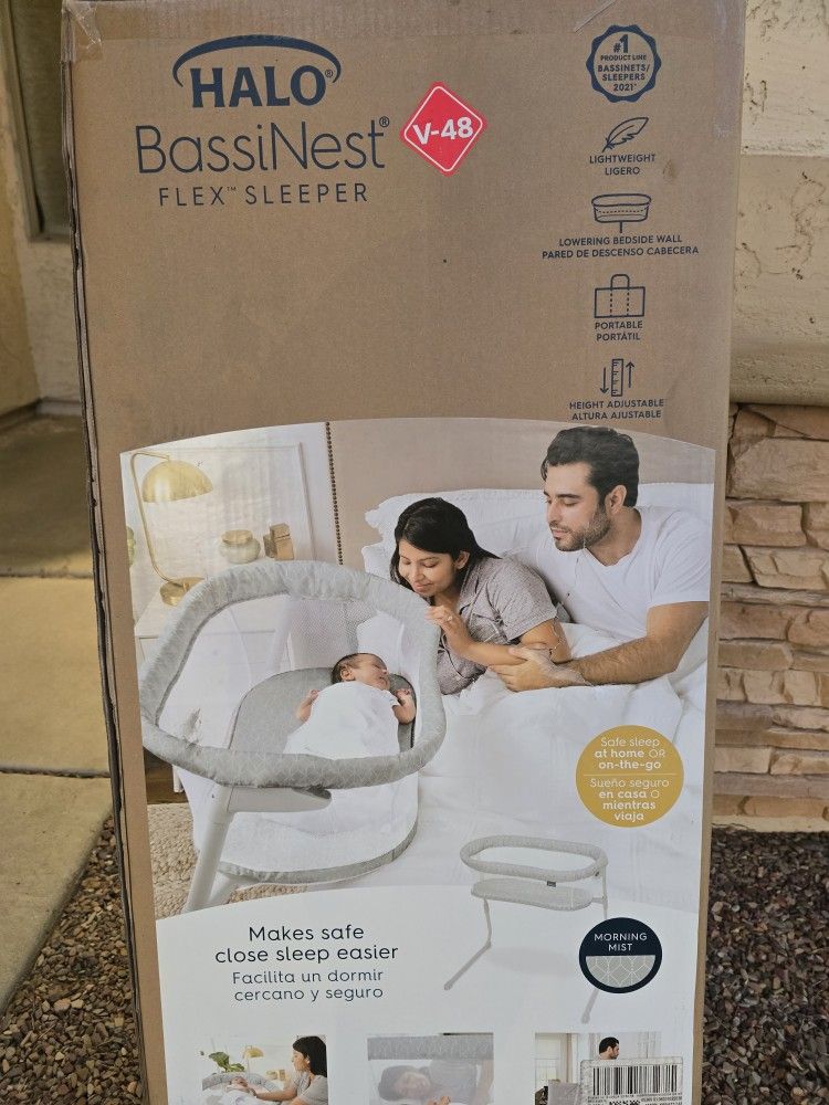 Halo Bassinet NEW