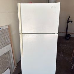 Whirlpool Refrigerator 