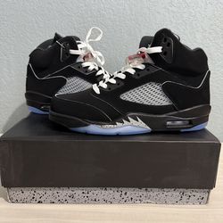 Jordan 5 Metallic