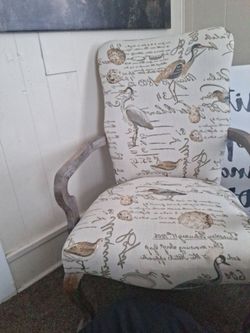 Pitkin 26" wide arm chair
