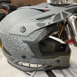 509 Helmet