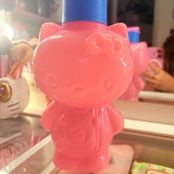 Hello Kitty Water Bottle 