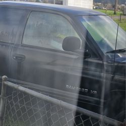 500 Priced To Sell 4wd Dodge 1500