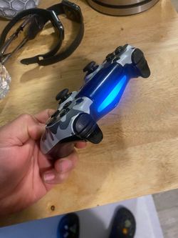 PS4 controller
