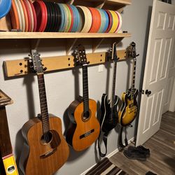 Shelves/ Wall Accessories