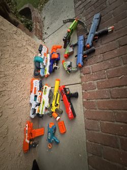 Nerf Guns 