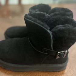 Ugg Boots (Woman Size 6)