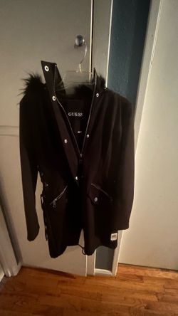 Beautiful Black Guess  Jacket