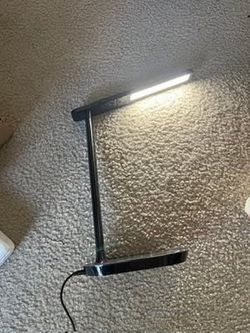 Adjustable LED Desk Lamp